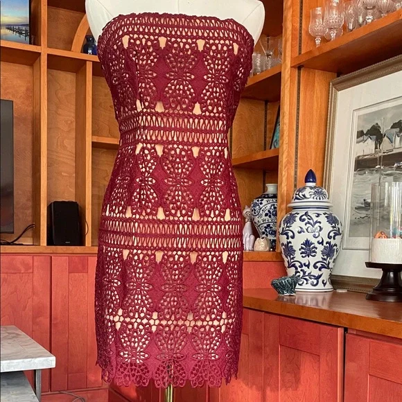 Lulu's Strapless Burgundy Beauty and Lace Dress Medium - Picture 2 of 6